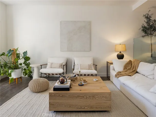 121 S Lucia Avenue 3, Redondo Beach, California 90277