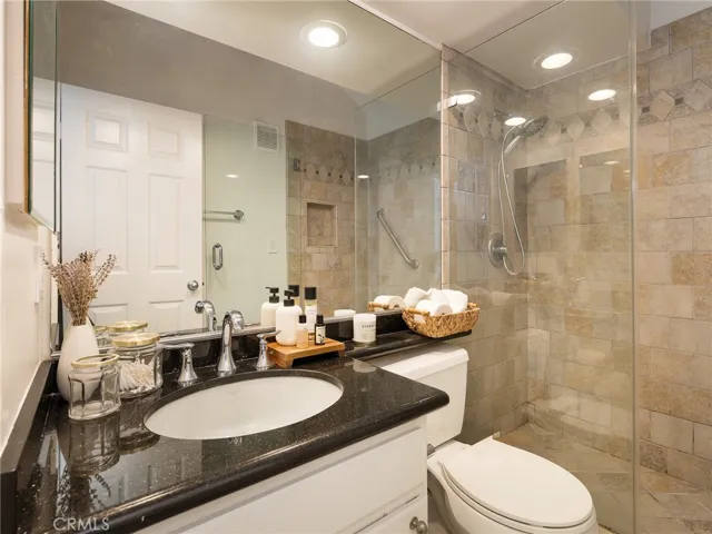 121 S Lucia Avenue 3, Redondo Beach, California 90277