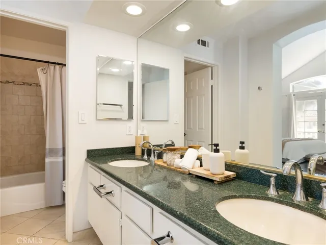 121 S Lucia Avenue 3, Redondo Beach, California 90277