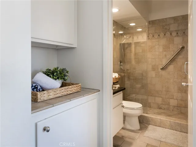121 S Lucia Avenue 3, Redondo Beach, California 90277