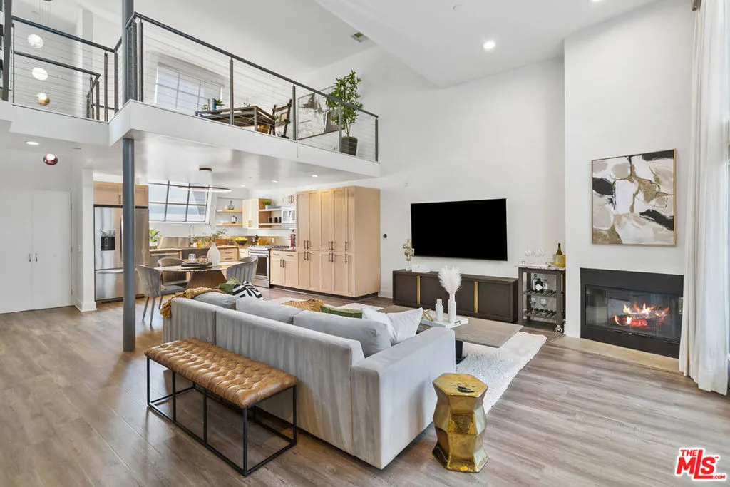 1228 21st Street A, Santa Monica, California 90404 home-pic-14