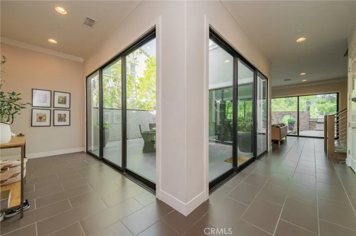 21 Bellflower, Lake Forest, California 92630
