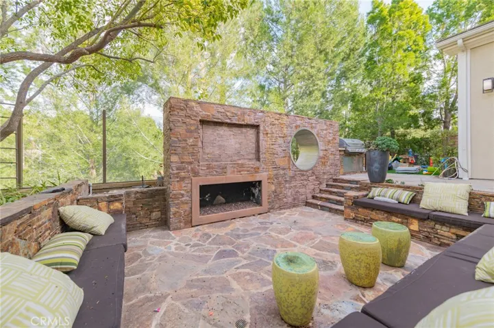 21 Bellflower, Lake Forest, California 92630