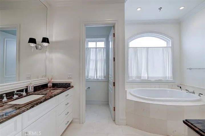 4 Alta Hills Way, Laguna Niguel, California 92677