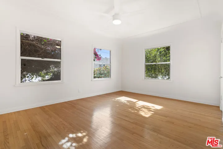 7972 Blackburn Avenue, Los Angeles, California 90048