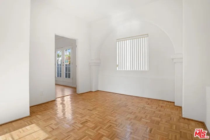 7972 Blackburn Avenue, Los Angeles, California 90048