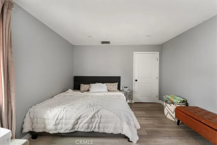 19010 Ingomar Street, Reseda, California 91335