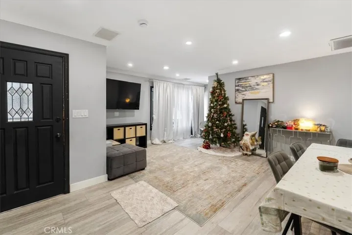 19010 Ingomar Street, Reseda, California 91335