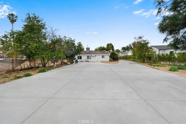 19010 Ingomar Street, Reseda, California 91335