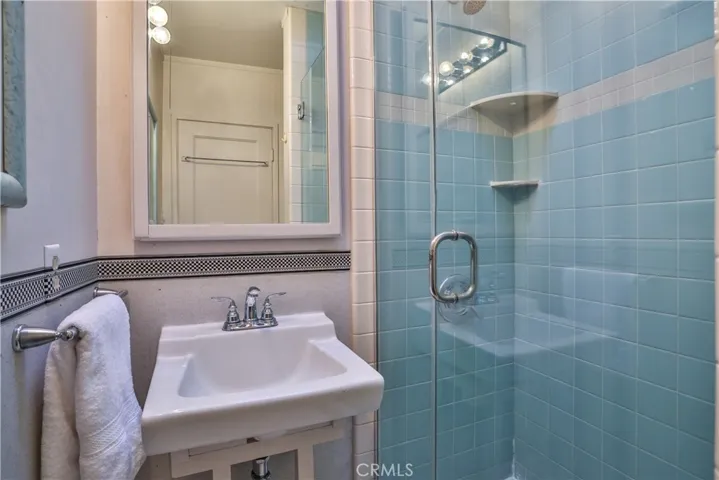722 W 8th Street, Claremont, California 91711