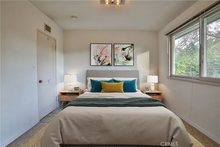 722 W 8th Street, Claremont, California 91711