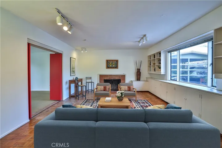 722 W 8th Street, Claremont, California 91711