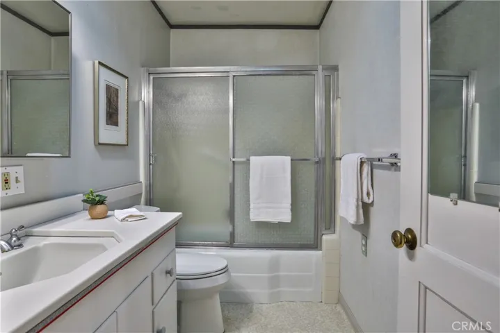 722 W 8th Street, Claremont, California 91711