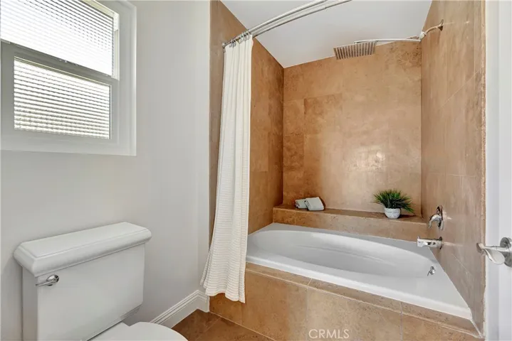 28904 Oakview Lane, Lake Forest, California 92679