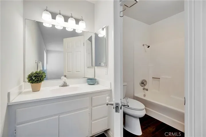 28904 Oakview Lane, Lake Forest, California 92679