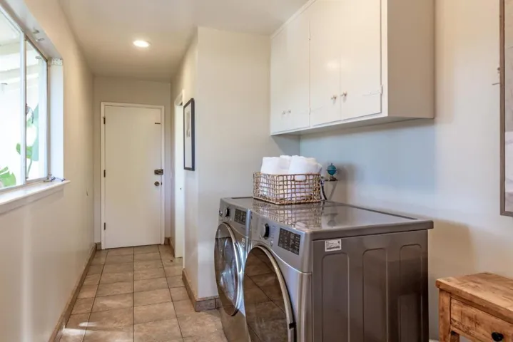 2006 Fallen Leaf Lane, Los Altos, California 94024