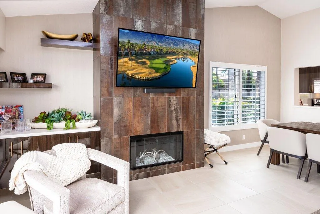 706 Vista Lago Circle N, Palm Desert, California 92211 home-pic-8