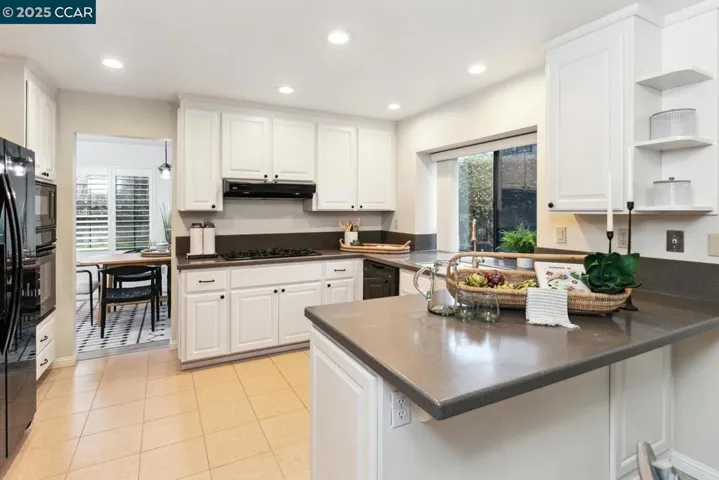 25 Driftwood Ct, Pleasant Hill, California 94523