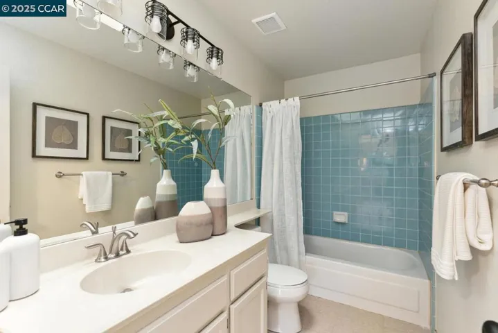 25 Driftwood Ct, Pleasant Hill, California 94523