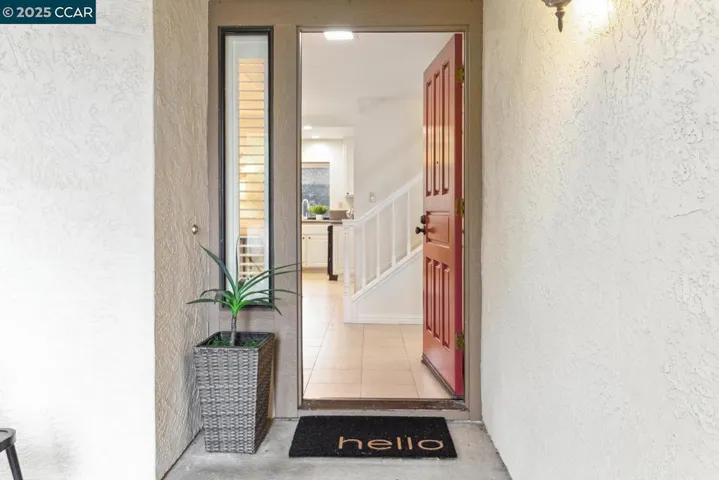25 Driftwood Ct, Pleasant Hill, California 94523