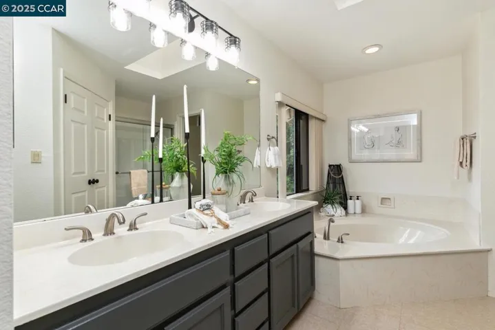25 Driftwood Ct, Pleasant Hill, California 94523