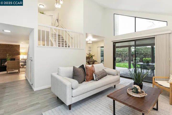 25 Driftwood Ct, Pleasant Hill, California 94523