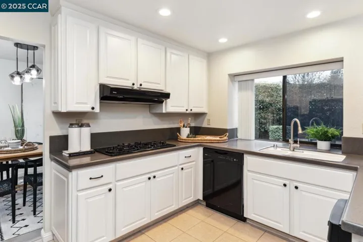 25 Driftwood Ct, Pleasant Hill, California 94523