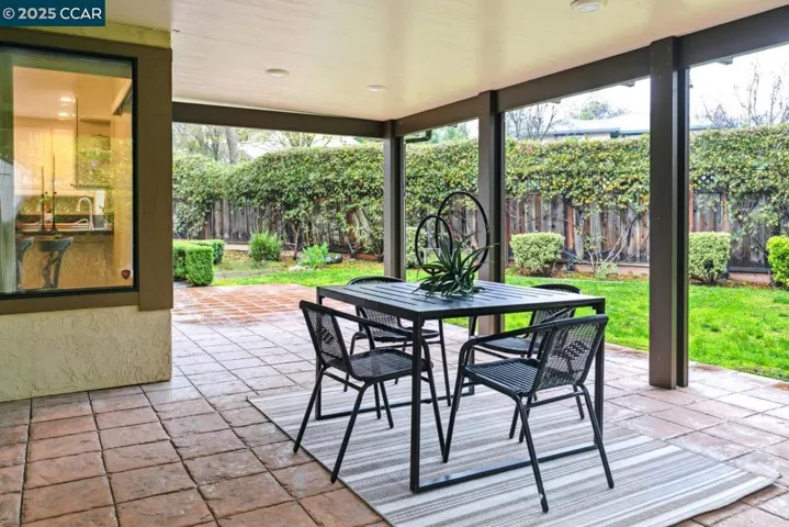 25 Driftwood Ct, Pleasant Hill, California 94523