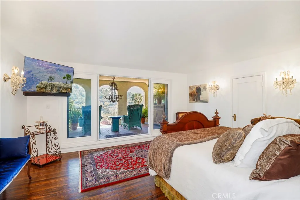 3852 Keswick Road, La Canada Flintridge, California 91011 home-pic-33