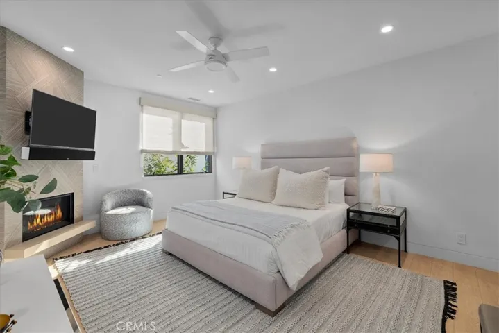 1703 Manhattan Avenue, Hermosa Beach, California 90254