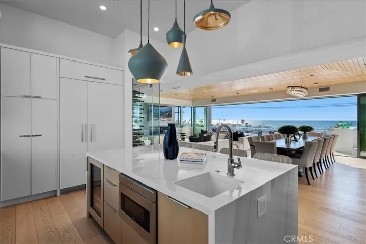 1703 Manhattan Avenue, Hermosa Beach, California 90254