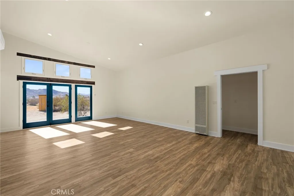 60785 La Brisa Drive, Joshua Tree, California 92252 home-pic-15