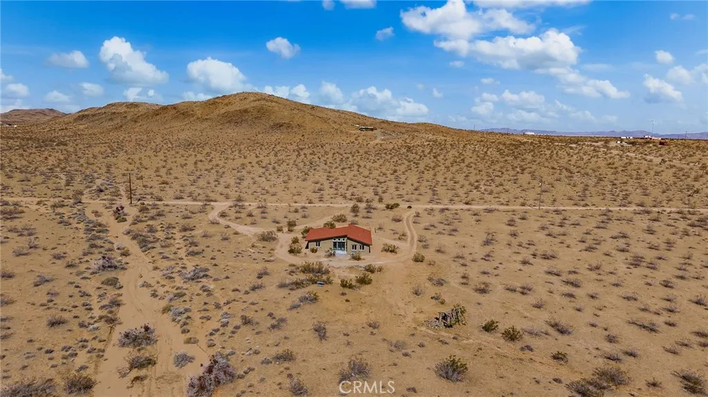 60785 La Brisa Drive, Joshua Tree, California 92252 home-pic-45