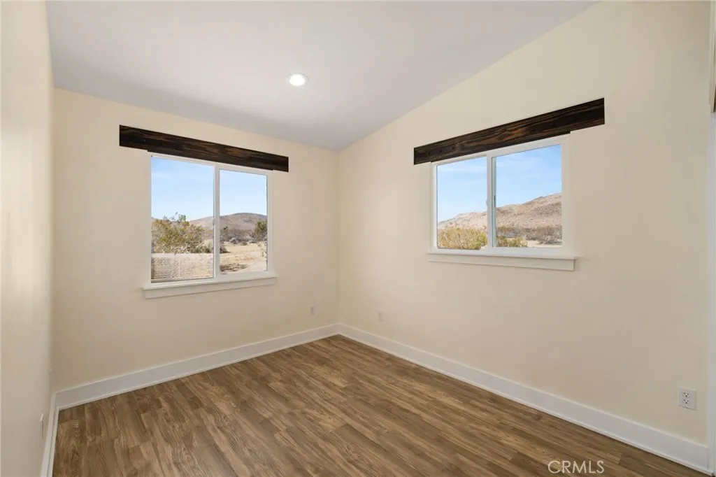 60785 La Brisa Drive, Joshua Tree, California 92252 home-pic-21