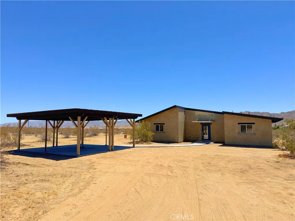 60785 La Brisa Drive, Joshua Tree, California 92252 home-pic-49