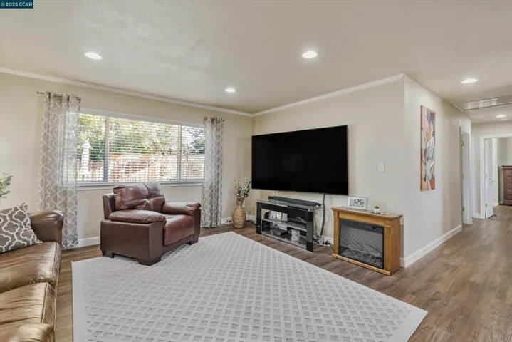 1142 Polson Cir, Martinez, California 94553