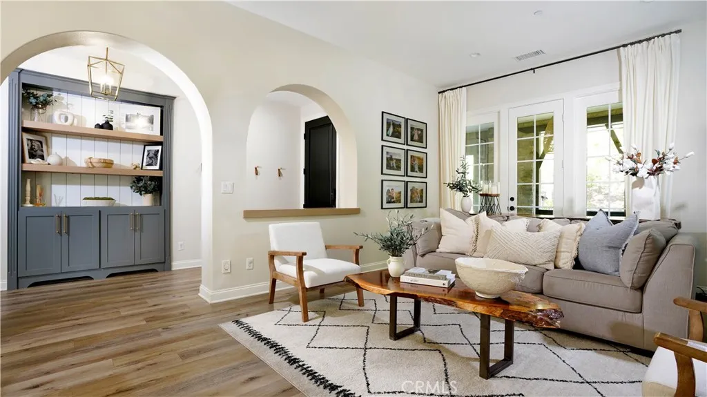 19 Basilica Place, Ladera Ranch, California 92694 home-pic-4
