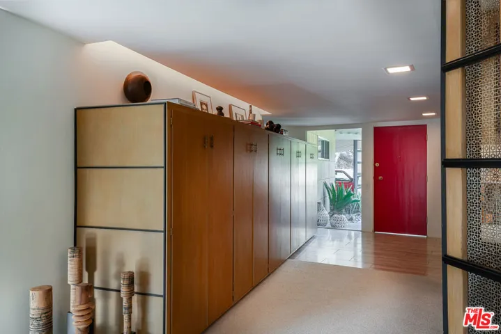 1892 Kimberly Lane, Los Angeles, California 90049