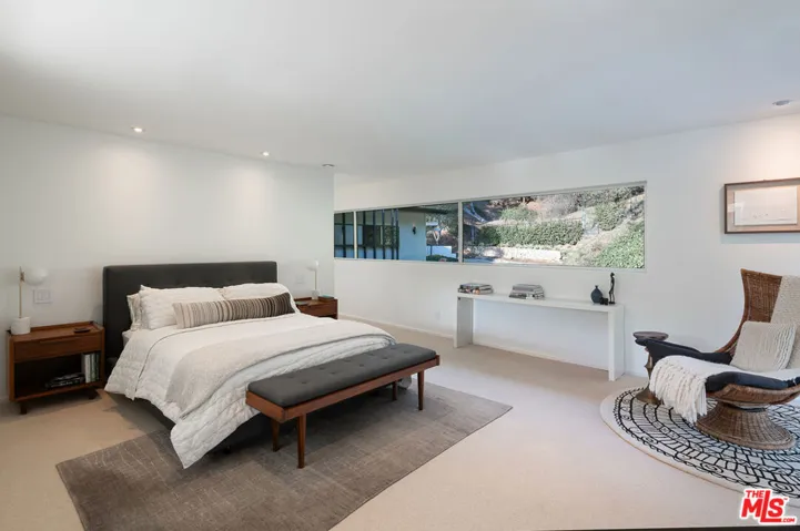 1892 Kimberly Lane, Los Angeles, California 90049