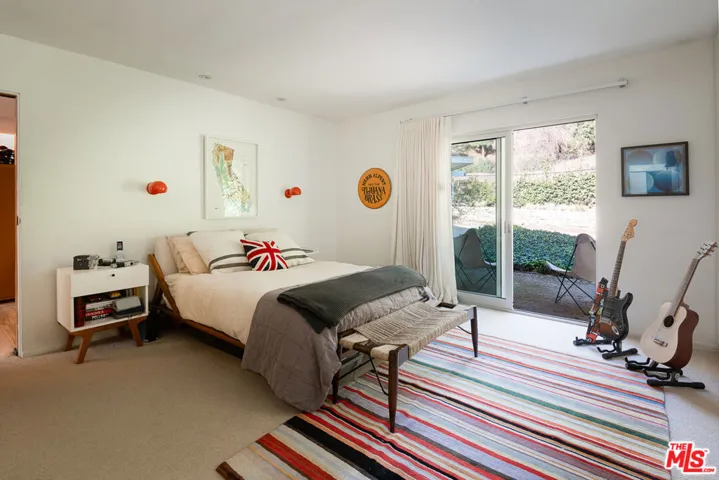 1892 Kimberly Lane, Los Angeles, California 90049