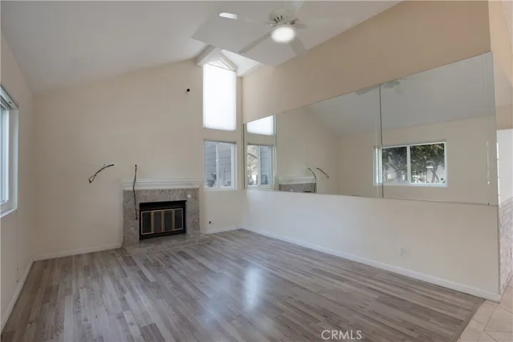 45 Amberleaf 119, Irvine, California 92614