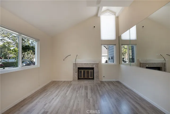 45 Amberleaf 119, Irvine, California 92614