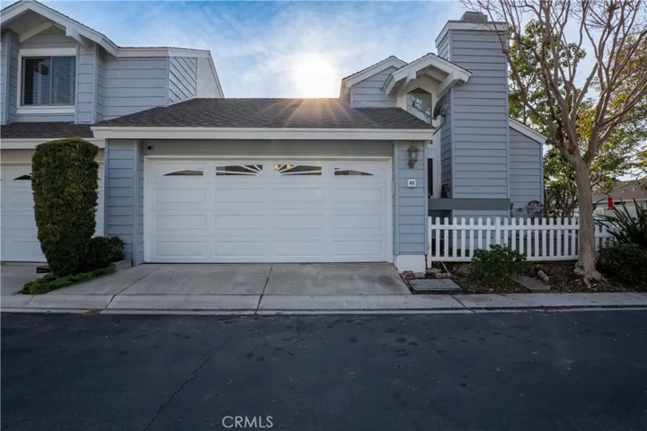 45 Amberleaf 119, Irvine, California 92614