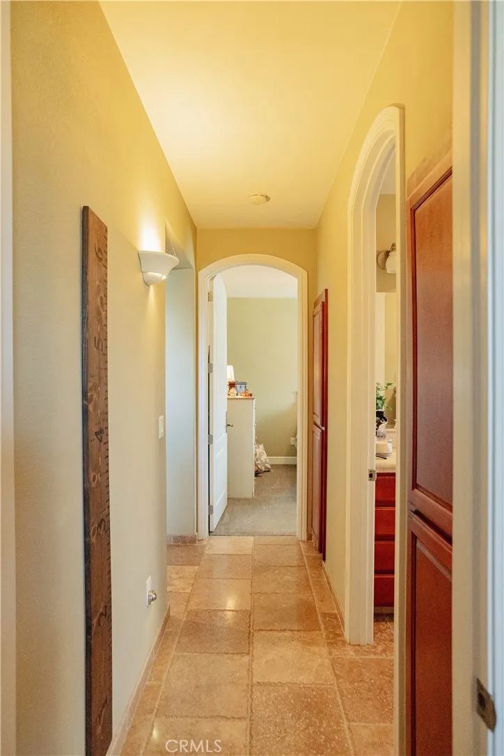 6839 Mercedes Avenue, Winton, California 95388 home-pic-23