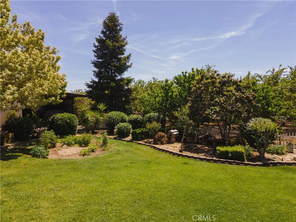 6839 Mercedes Avenue, Winton, California 95388 home-pic-55