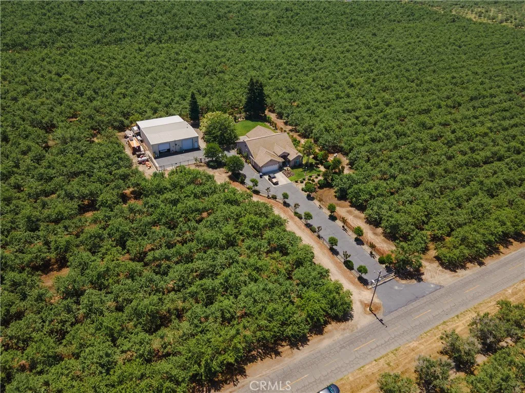 6839 Mercedes Avenue, Winton, California 95388 home-pic-71