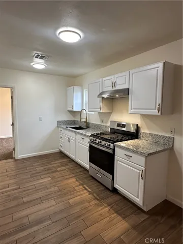 604 Sparling Avenue, Bakersfield, California 93307