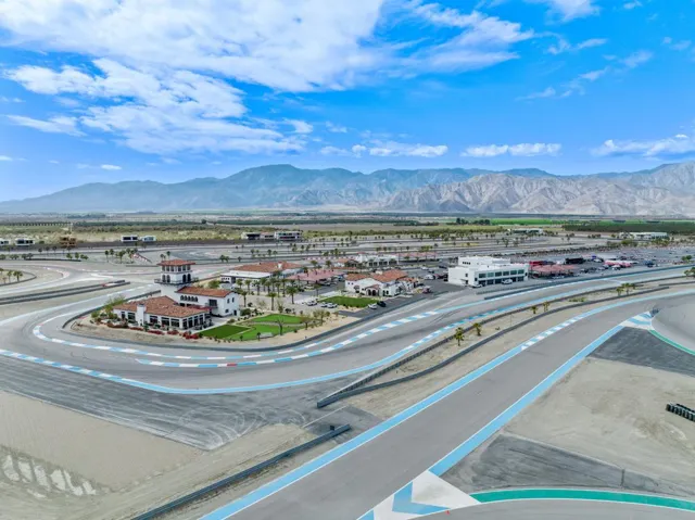 !Racetrack #4