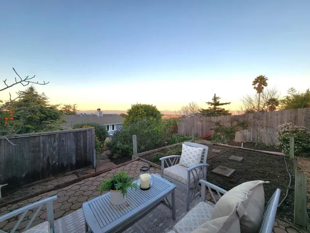 1713 Notre Dame Avenue, Belmont, California 94002