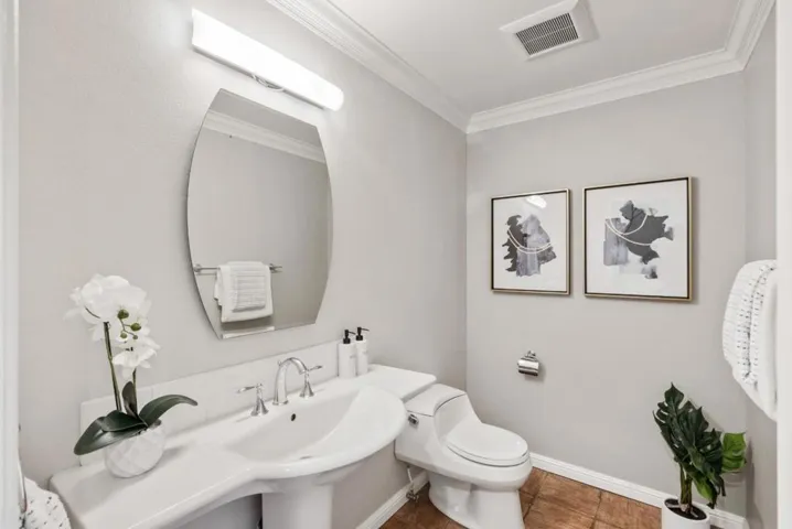 1713 Notre Dame Avenue, Belmont, California 94002